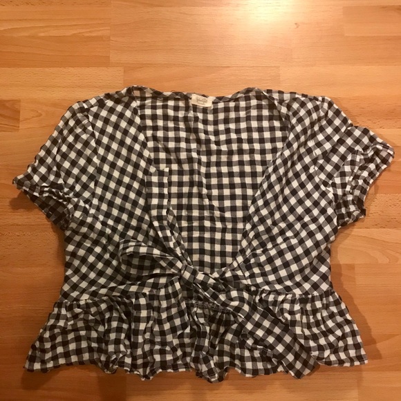 PacSun Tops - PAC SUN Checkered Shrug